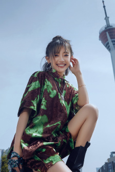 护士美女被高潮表情动态图片